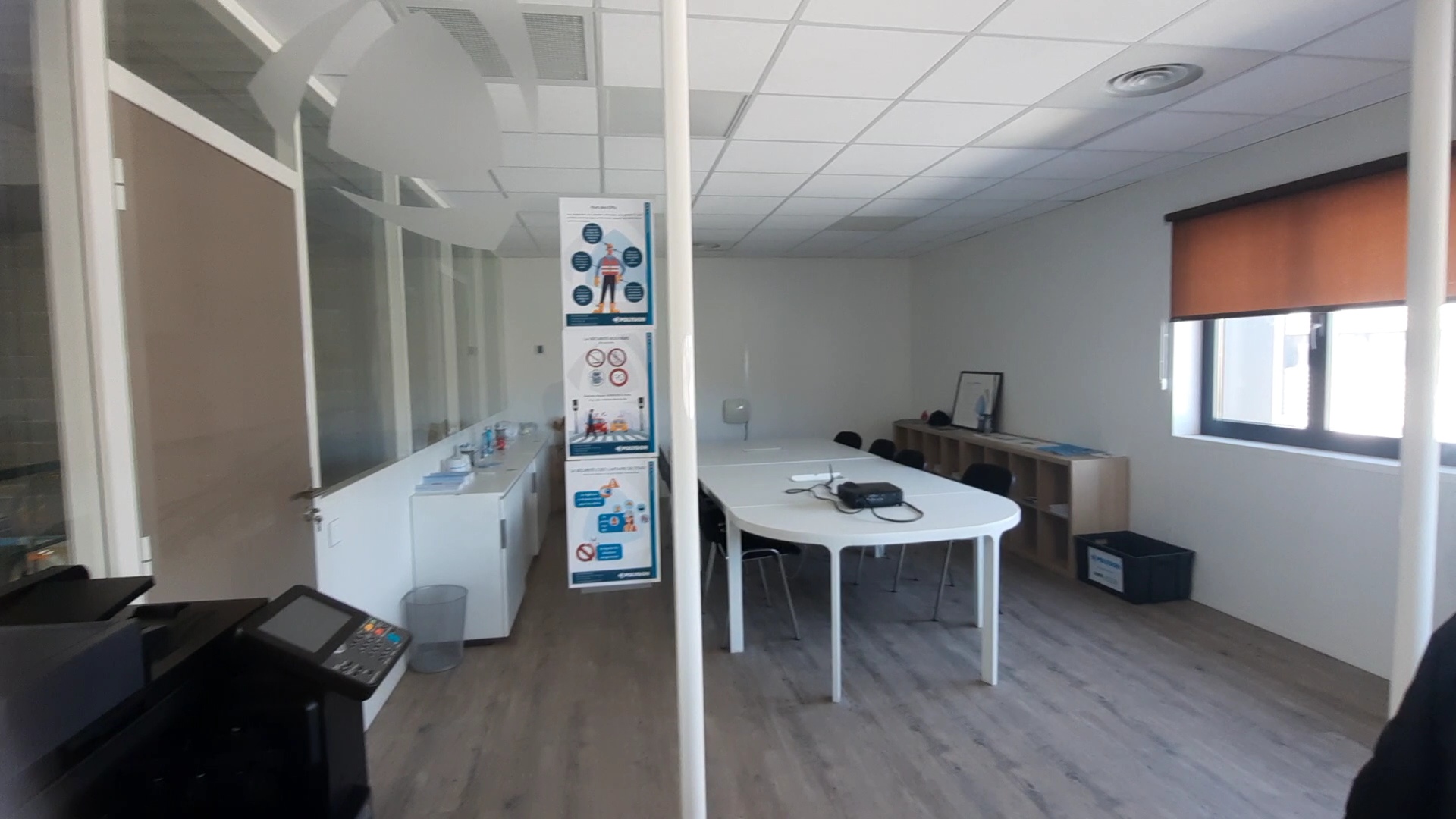 VideoCapture_20230425-134215.jpg