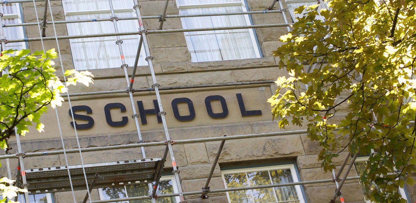 Contrôle de l’Humidité dans les Écoles pendant les Vacances d’Été