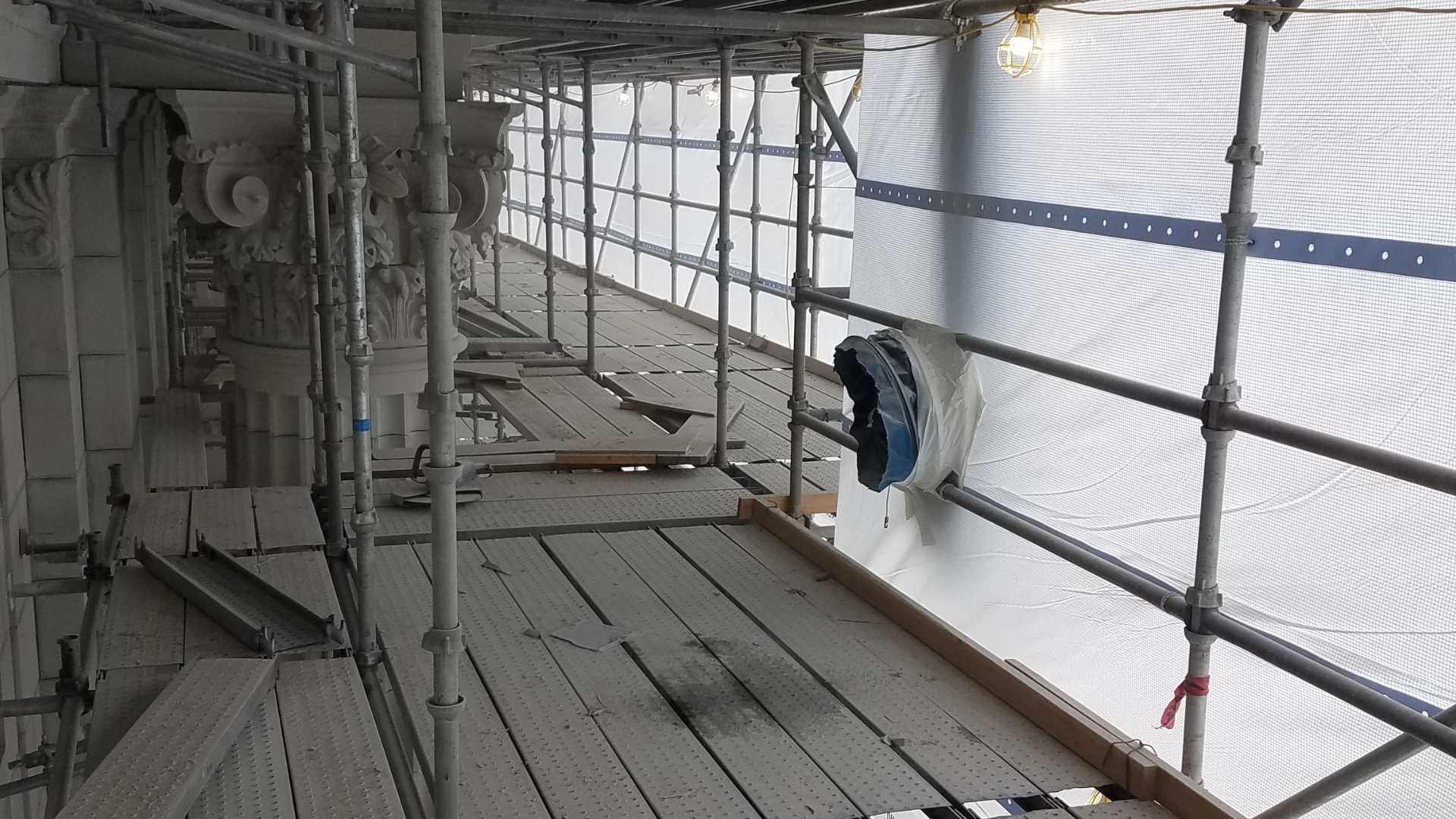 Why Containment Matters in Construction?