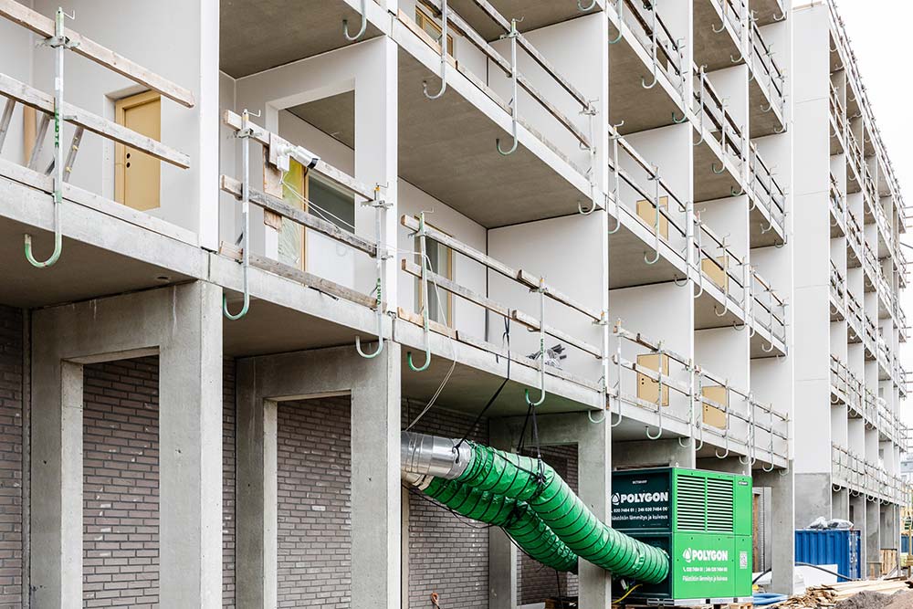 Karakallionpaula_p&auml;&auml;st&ouml;t&ouml;n-ilmal&auml;mp&ouml;pumppu_03_Polygon.jpg